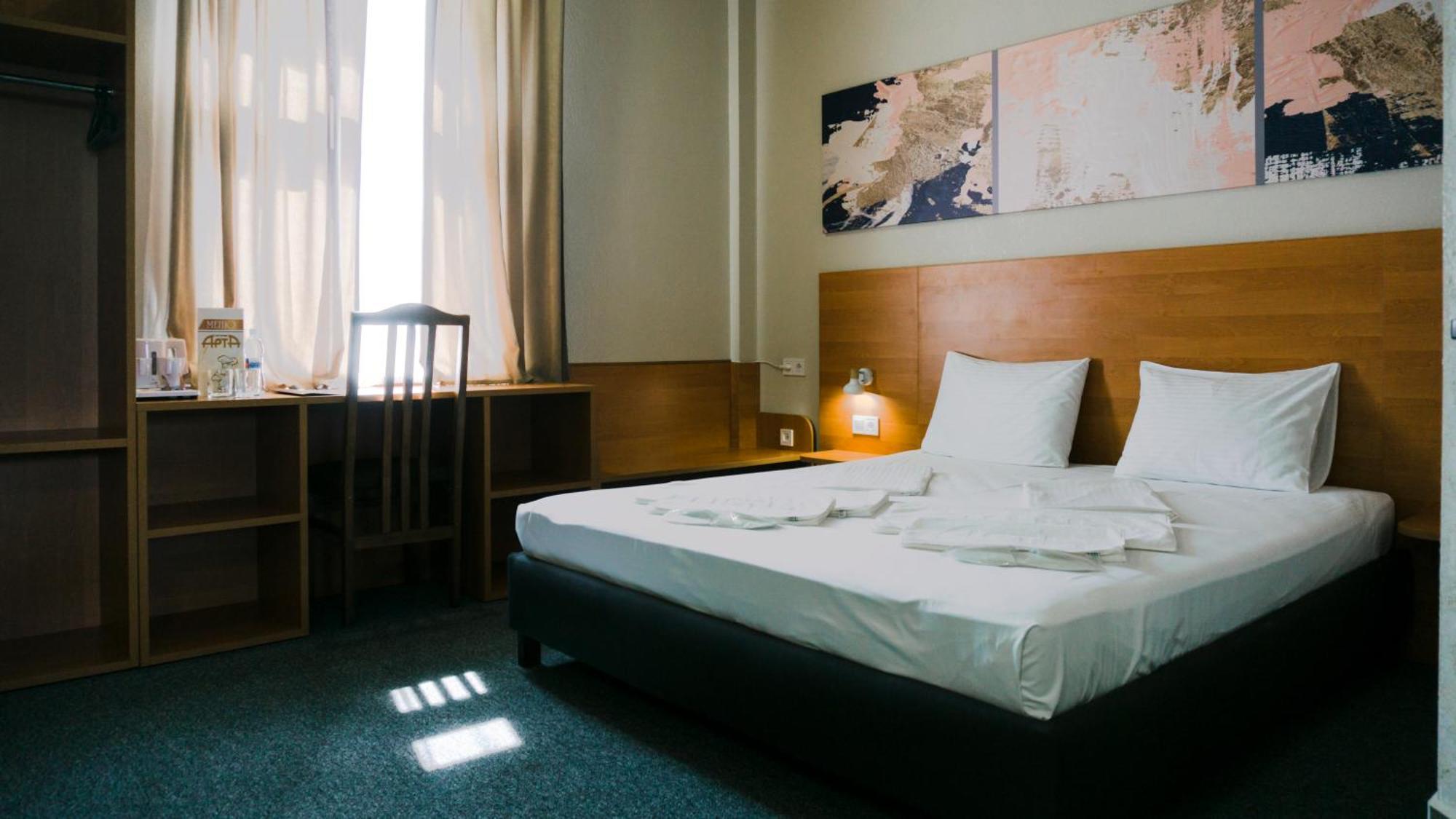 Arta City Hotel Yavoriv  Dış mekan fotoğraf